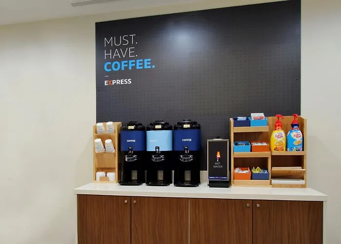 Holiday Inn Express & Suites - Pittsburgh - Monroeville By Ihg