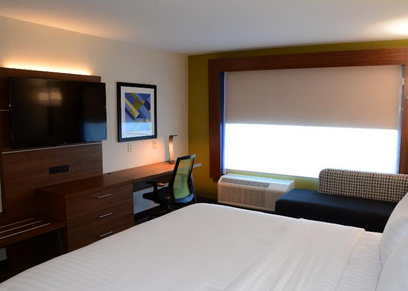 Express & - Pittsburgh - By Ihg