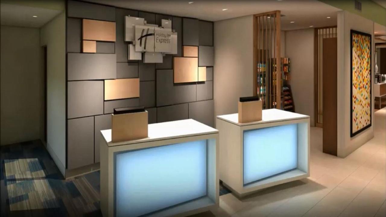 Express & - Pittsburgh - By Ihg Hotel 2*